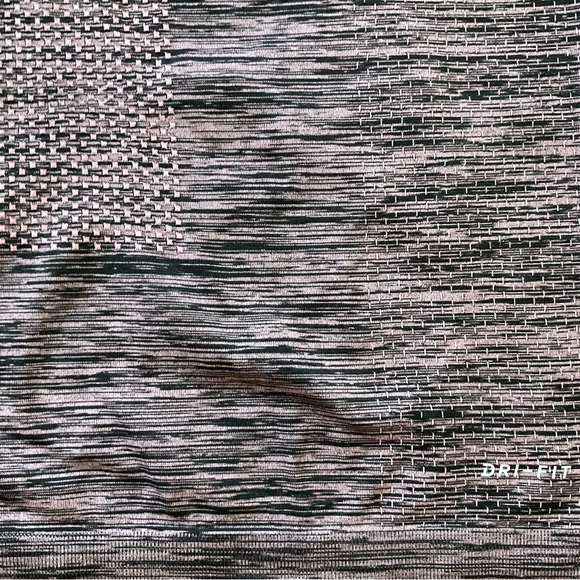 Nike Dri-FIT Tank Top - Picture 3 of 4